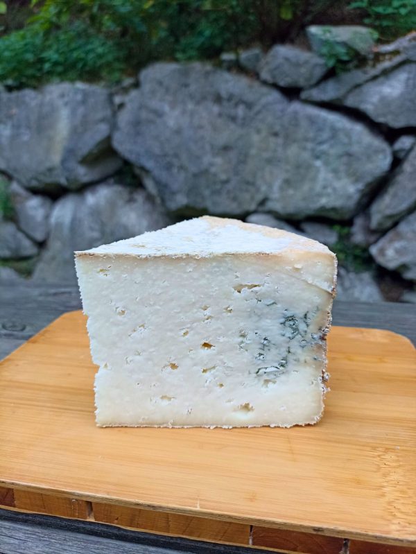 queso azul leche de oveja El Cabriteru